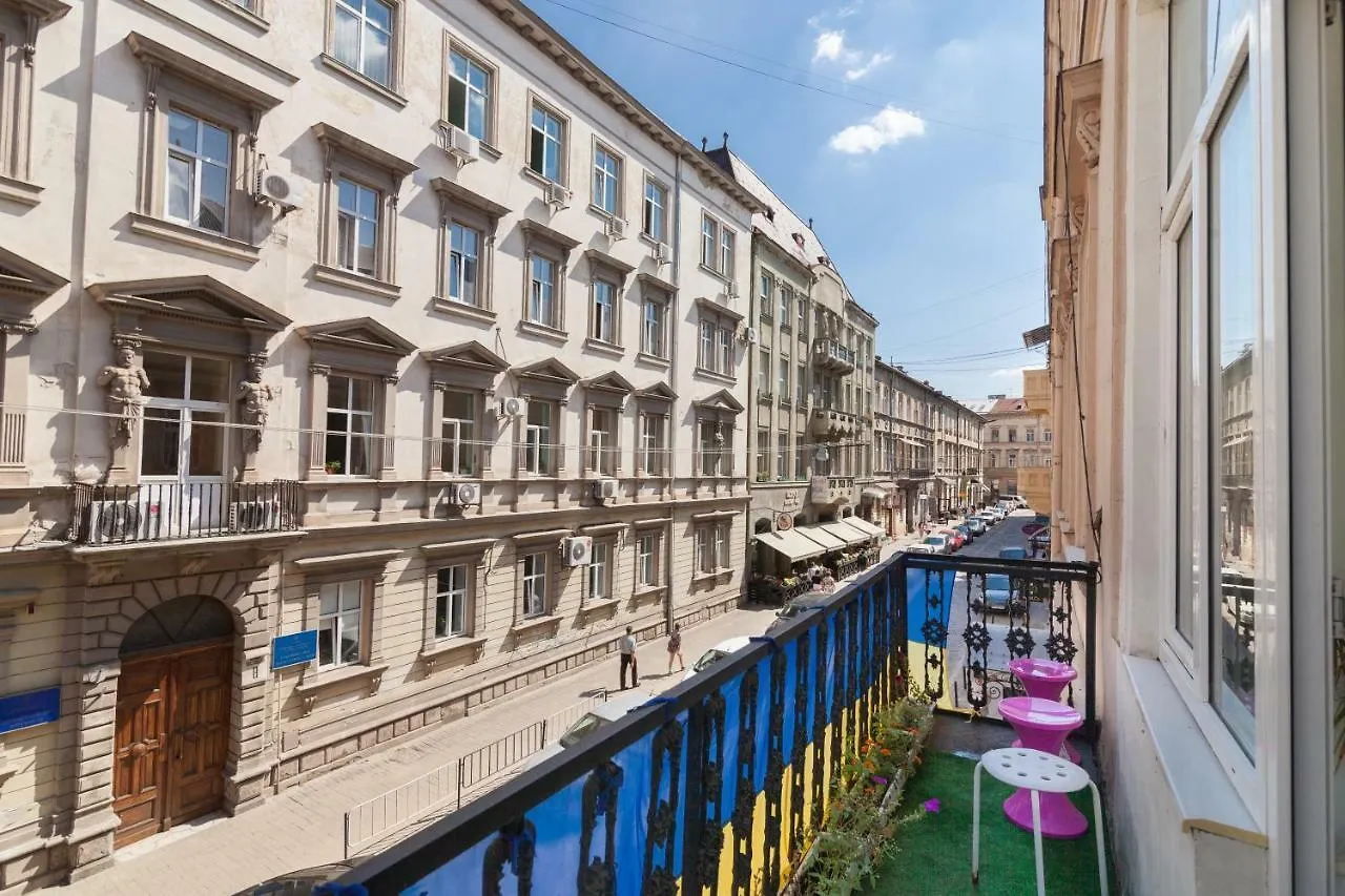 Bv Apartments Black&White Lviv